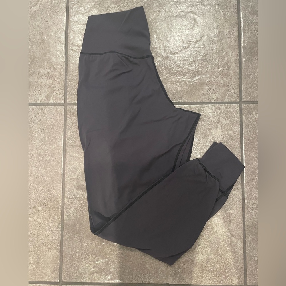 Colorfulkoala Joggers size medium. Color gray.
